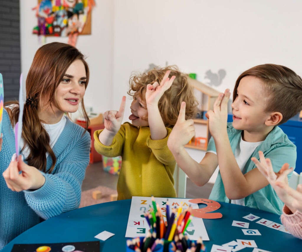 Oyun Temelli Eğitim Nedir? Çocuğunuza Nasıl Katkı Sağlar?